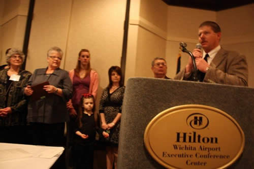 Kevin Ediger accepts the Hall of Fame honor for the late Garry Hostetler and his family. Kevin Ediger accepts the Hall of Fame honor for the late Garry Hostetler and his family.