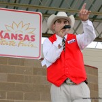 2009 champion Charlie Cummings