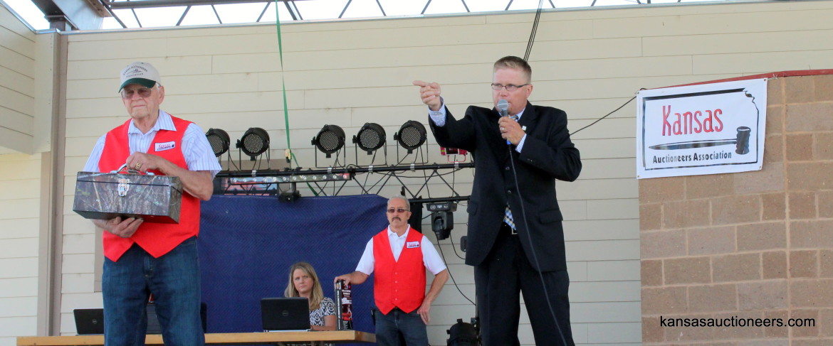 Justin Ball competing in the 2015 Kansas Auctioneer finals. Justin Ball competing in the 2015 Kansas Auctioneer finals.