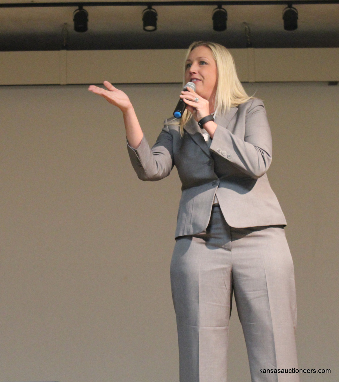 Trisha Brauer competing in the 2016 Kansas Auctioneer Preliminaries. Trisha Brauer competing in the 2016 Kansas Auctioneer Preliminaries.